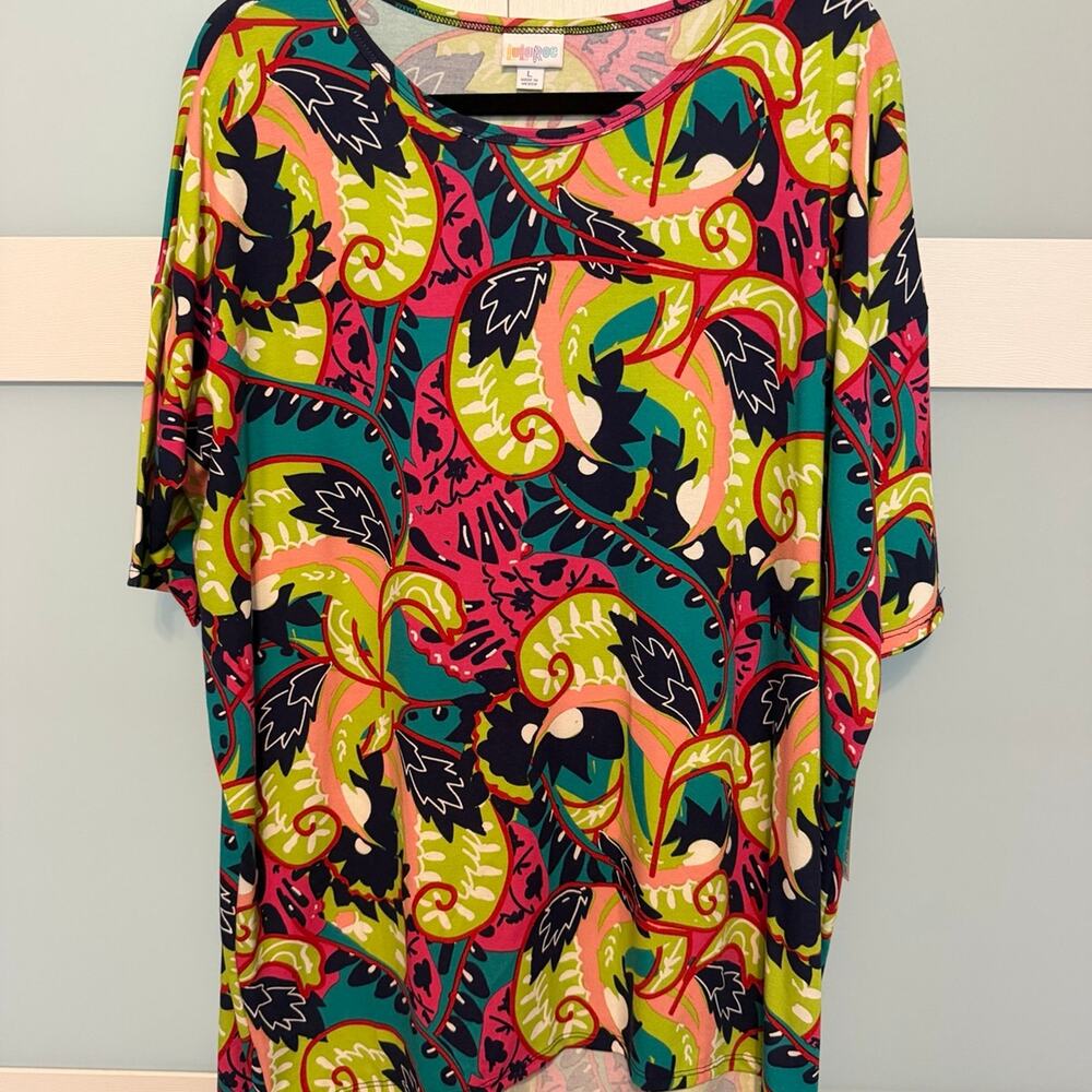 LuLaRoe Irma Womens Large Paisley Abstract Tunic High Low Top NWT Bright